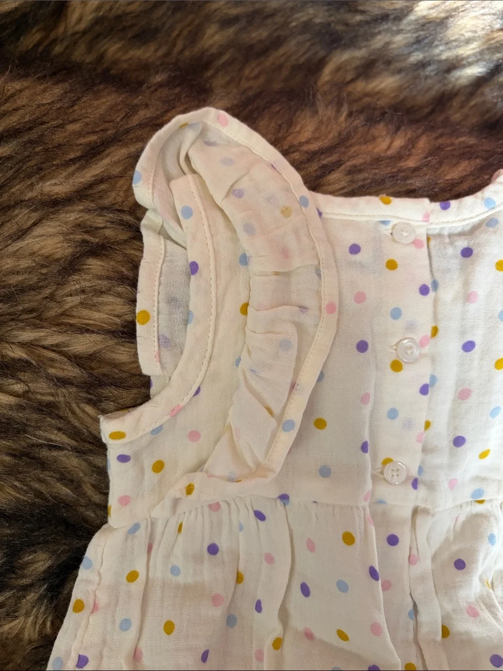 Baby GAP Ivory Frost 1 Piece Girls Polka Dot Romper Size 6-12 Months